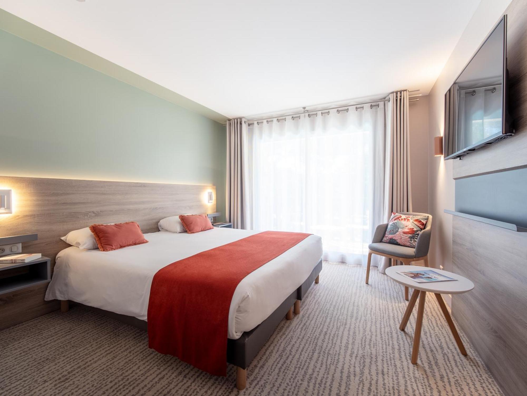 Hotel & Spa Vitalparc, The Originals Collection ラカノー エクステリア 写真